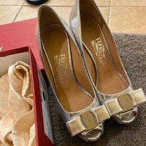 Salvatore Ferragamo Sliver heels